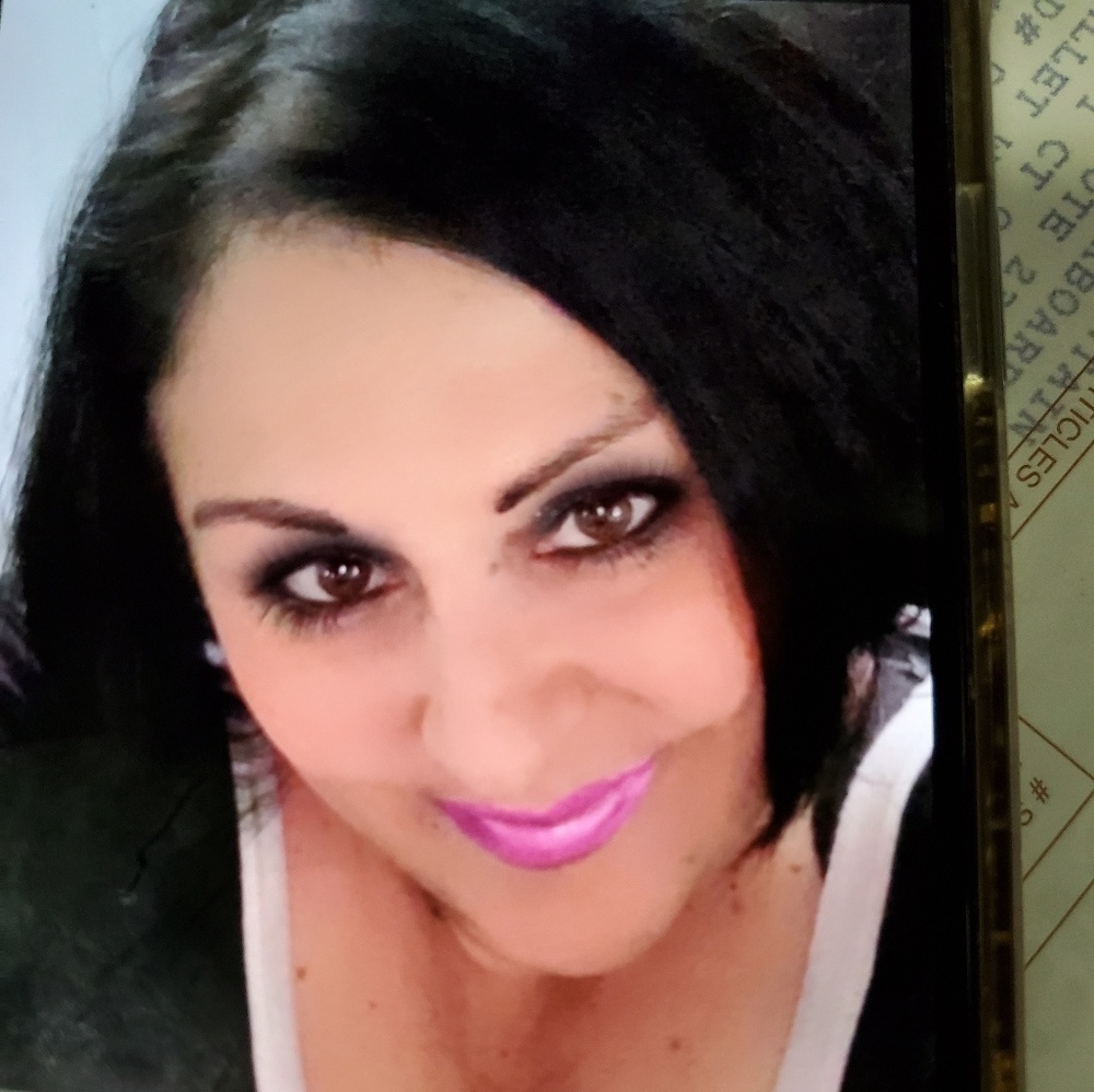 Meet your Posher, Janine